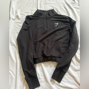 Gymshark black cropped sweatshirt